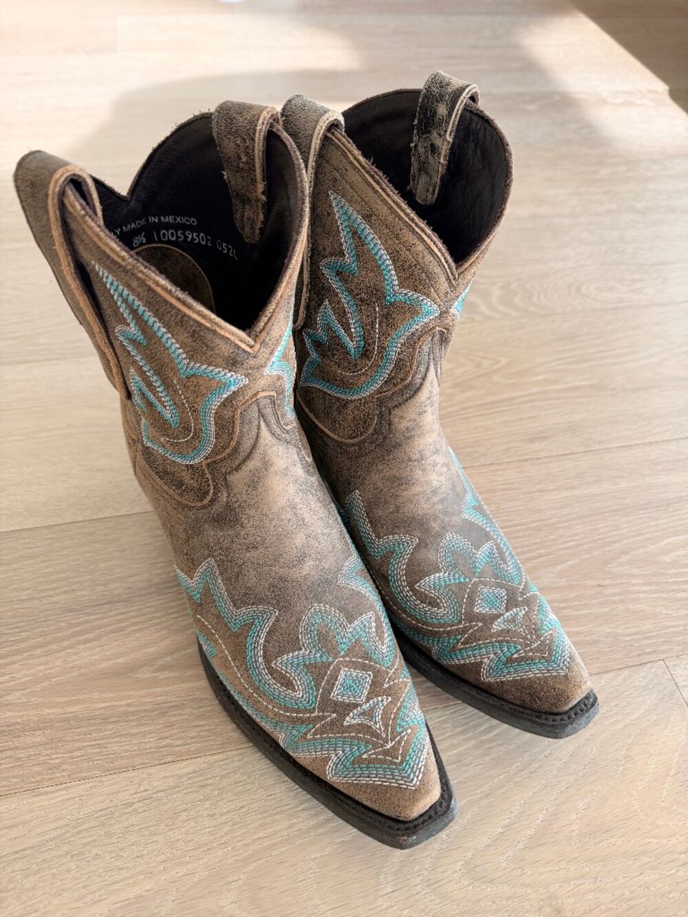 Lane Boots Lexington Bootie Turquoise Embroidered Brown Western Ankle Boot Sz 8.